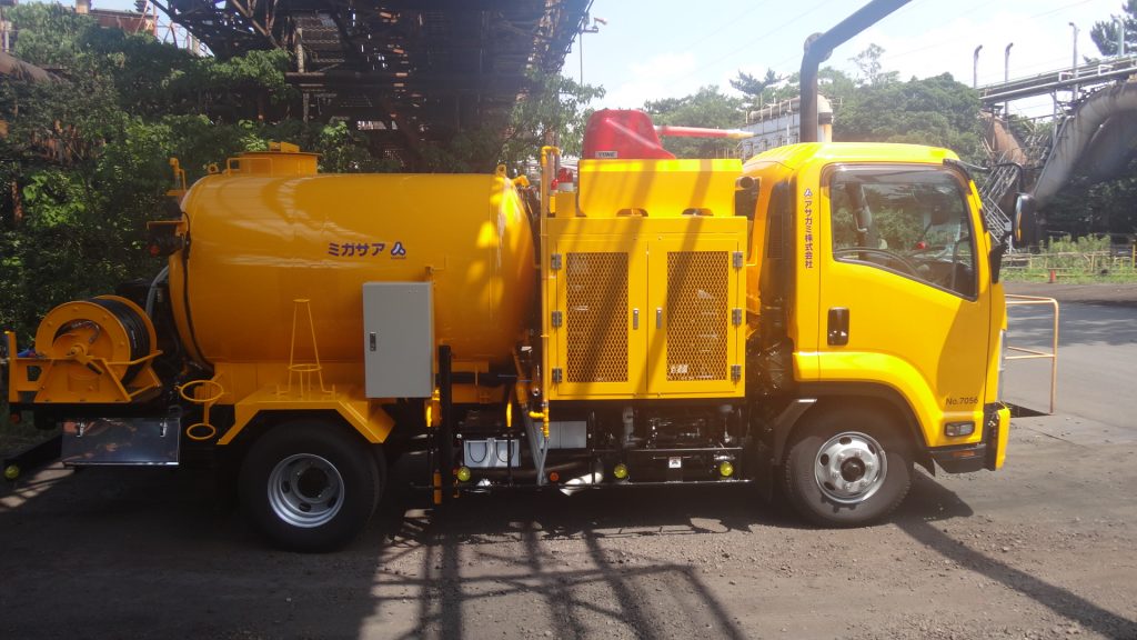 高圧洗浄車 浅上重機作業株式会社 高圧洗浄車 浅上重機作業株式会社